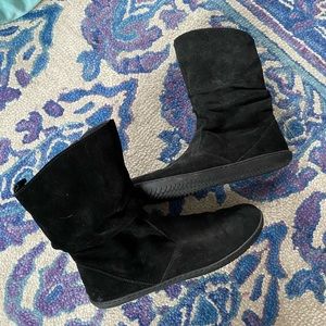 Groundies Odessa Size 39 Barefoot Booties Black Suede